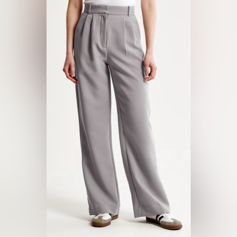 Abercrombie & Fitch Sloane Tailored Pant- dark grey size 33s